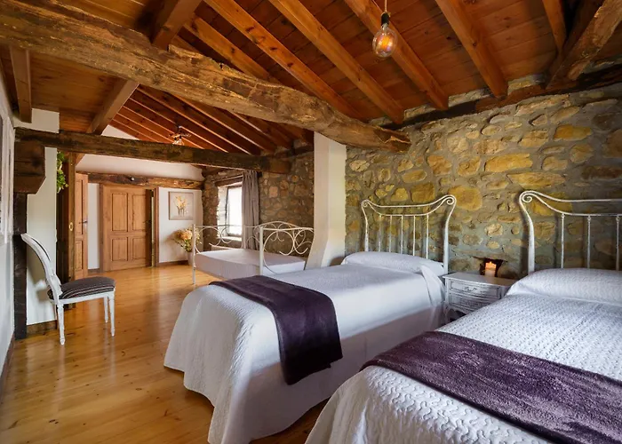 Casa Magdalena: Mar Y Montana Adino